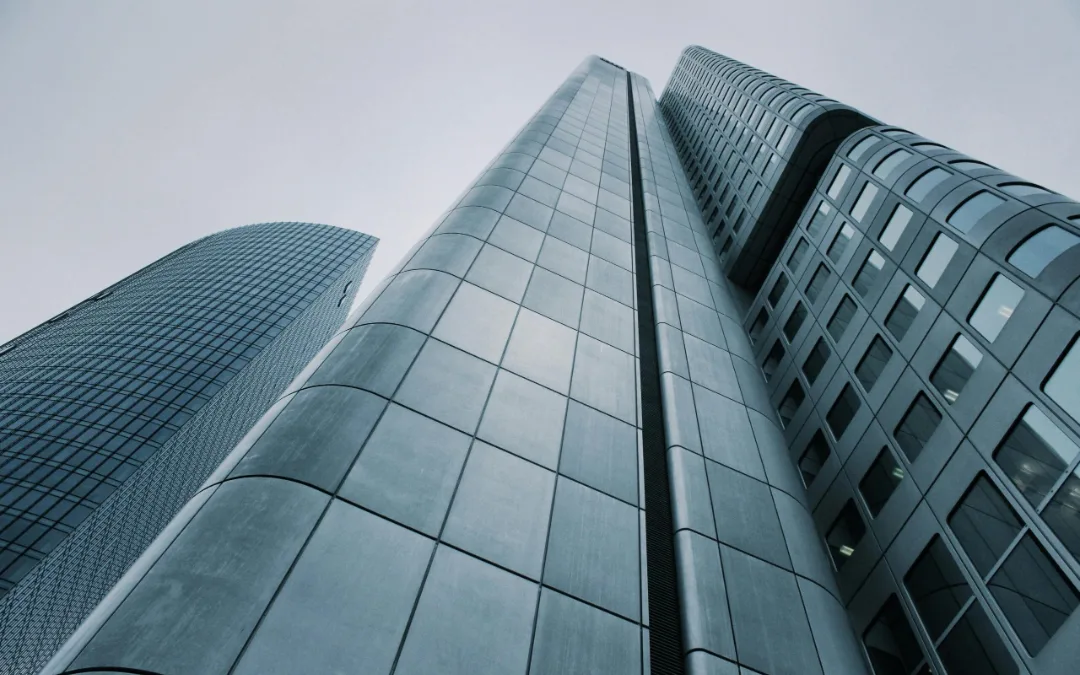 SAS à l&rsquo;IS pour l&rsquo;investissement immobilier : souplesse statutaire et régime fiscal