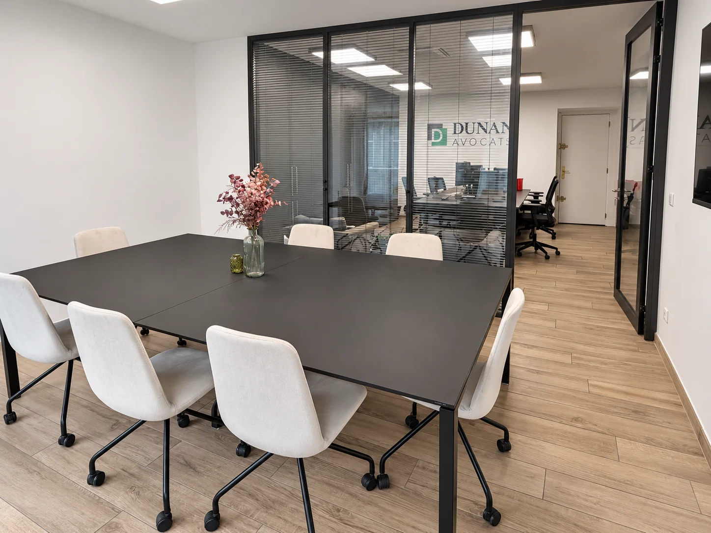 Salle de réunion du cabinet DUNAN AVOCATS à Toulon